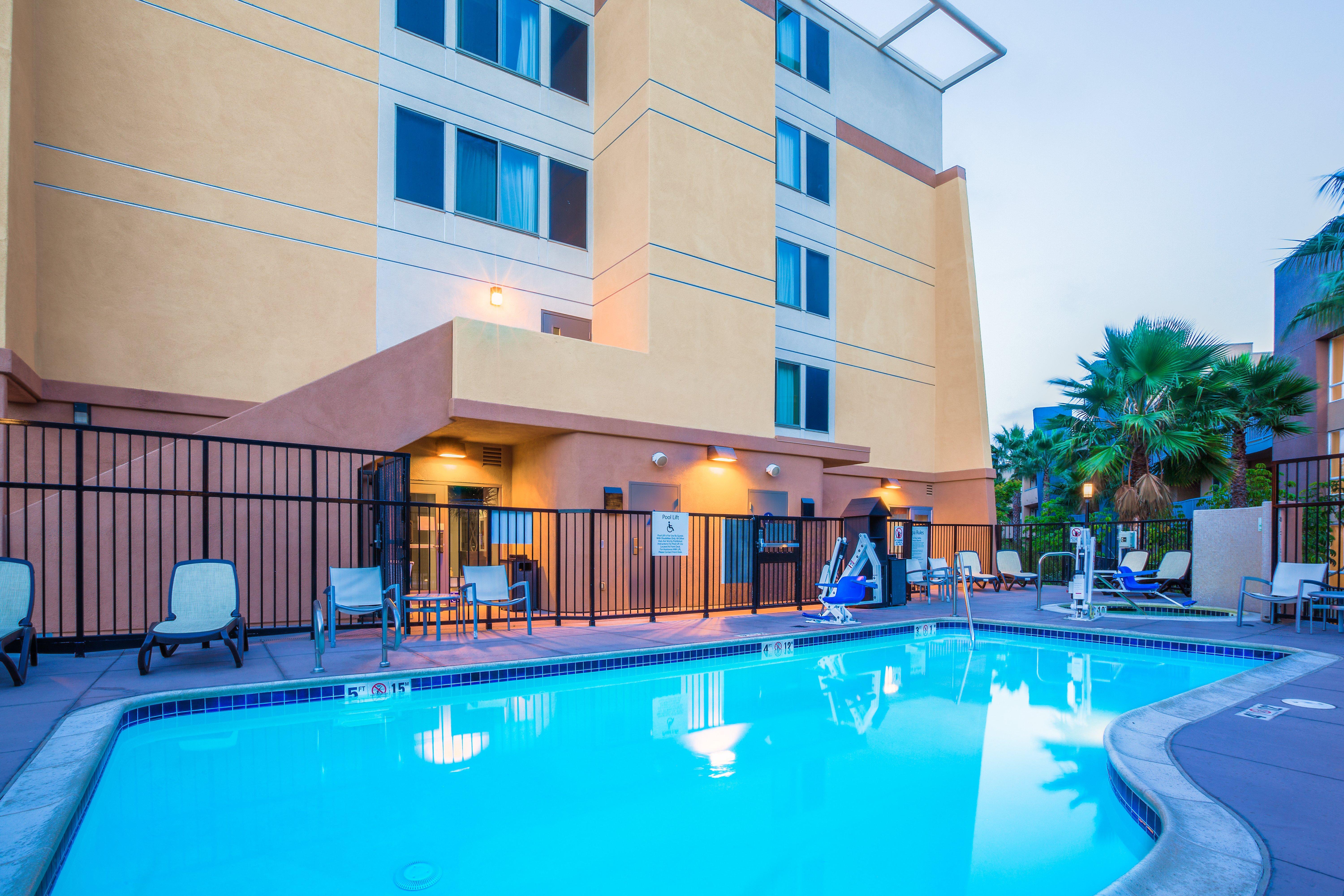 Holiday Inn Oceanside Marina Camp Pendleton By Ihg Eksteriør bilde